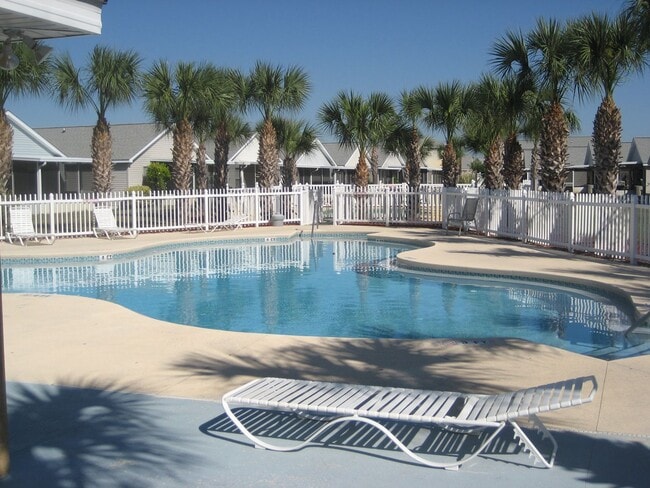 111 Beacon Ln in Panama City Beach, FL - Building Photo - Building Photo