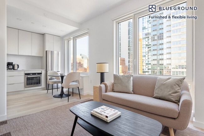 150 Lawrence St in Brooklyn, NY - Foto de edificio - Building Photo