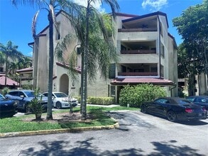 8810 SW 123rd Ct in Miami, FL - Building Photo - Building Photo