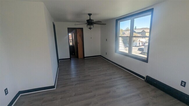 14 Bridge St, Unit 5 in Florida, NY - Building Photo - Building Photo