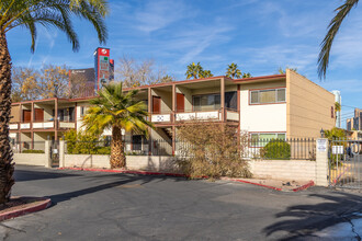 Country Club Shadows in Las Vegas, NV - Building Photo - Primary Photo