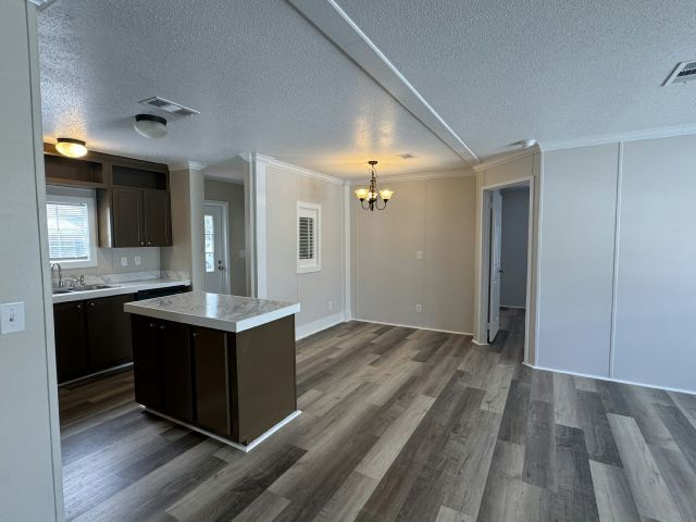9357 Eden Dr in Tampa, FL - Building Photo - Building Photo