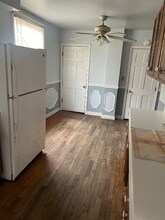 644 St Charles St in Elgin, IL - Foto de edificio - Building Photo