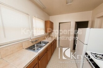 122 Contra Costa St in Vallejo, CA - Building Photo - Building Photo