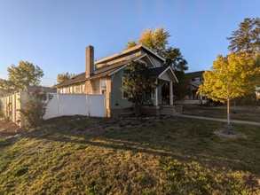 616 Newtown St in Medford, OR - Building Photo - Building Photo