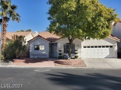 property at 4928 Forest Oaks Dr