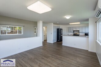 94-1006-1006 Kalulu Loop in Waipahu, HI - Building Photo - Building Photo