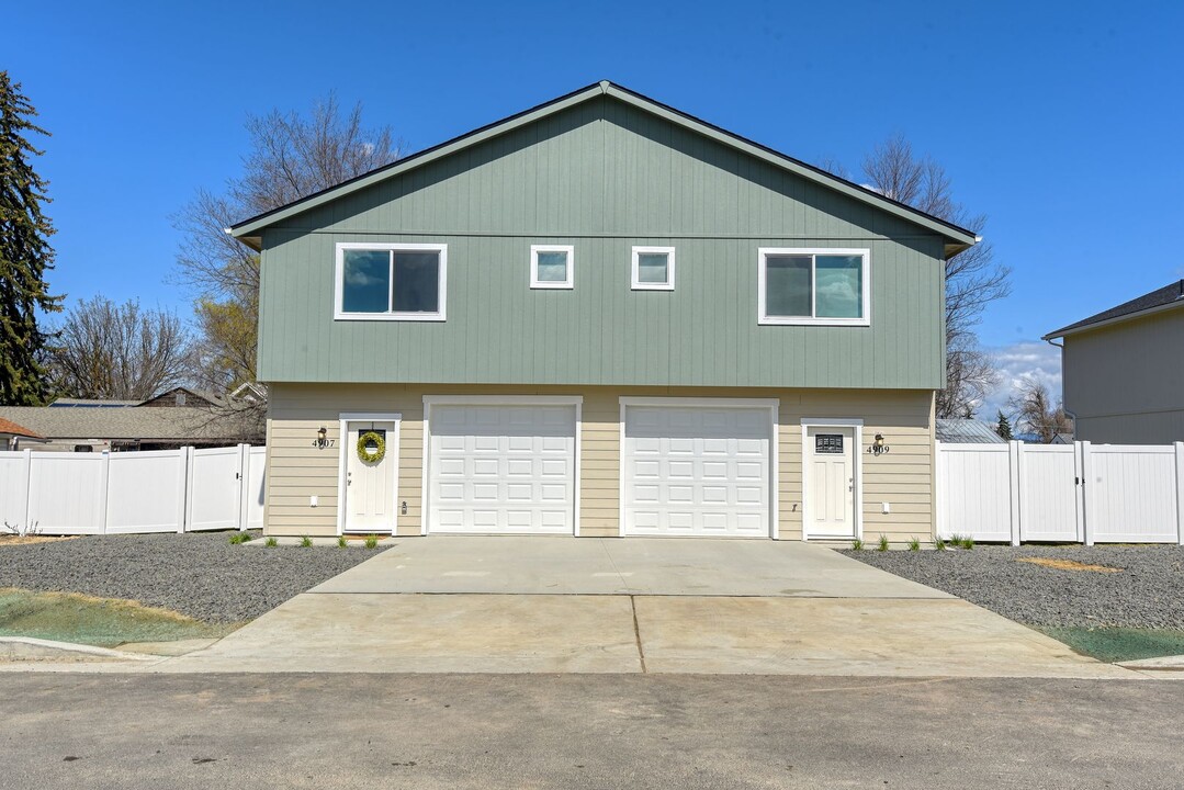 4919 E 6th Ave in Spokane Valley, WA - Building Photo