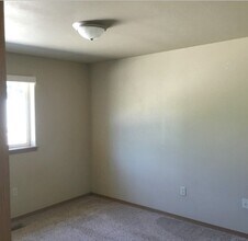 113 NE Timberlake St in Roseburg, OR - Building Photo - Building Photo