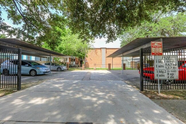 1521 Rutland St in Houston, TX - Building Photo - Building Photo