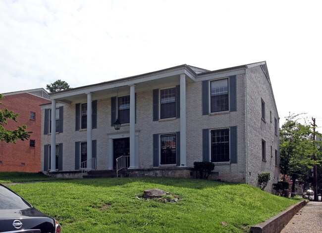 511 Chickadee Dr in Little Rock, AR - Foto de edificio - Building Photo