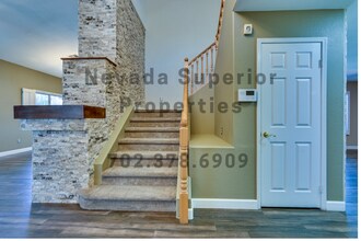 3553 Scottsbluff St in Las Vegas, NV - Building Photo - Building Photo