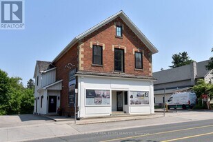284 Wilson St E in Hamilton, ON - Building Photo