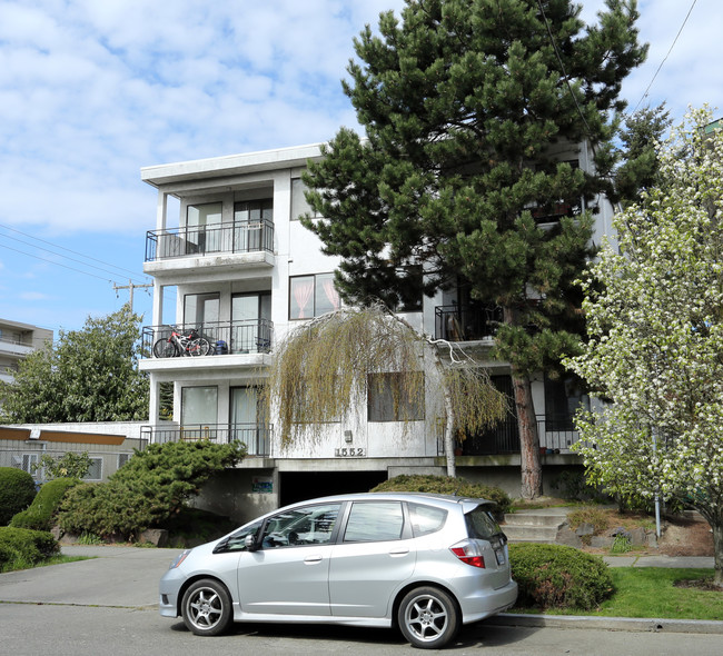 1552 51st St in Seattle, WA - Foto de edificio - Building Photo