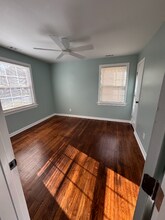 160 Swanson Rd in Norfolk, VA - Foto de edificio - Building Photo