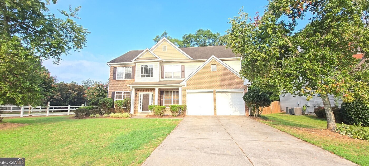 273 Winthrop Ln in Mcdonough, GA - Building Photo