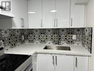 property at 376 Valleyway Dr