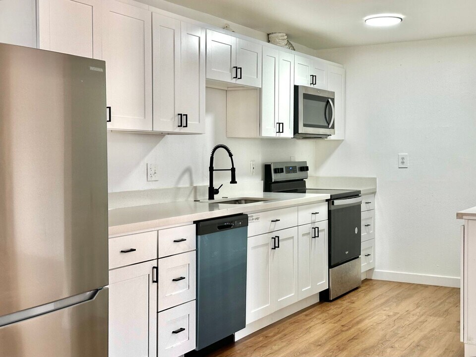 7115 44th Ave S in Seattle, WA - Building Photo