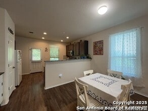11135 Pomona Park in San Antonio, TX - Building Photo - Building Photo