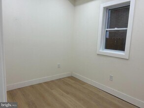 2214 S 17th St in Philadelphia, PA - Building Photo - Building Photo