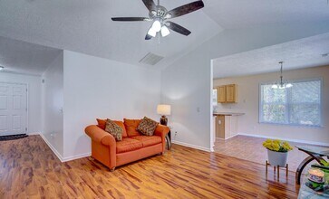 9480 Huckabee Dr NE in Leland, NC - Building Photo - Building Photo