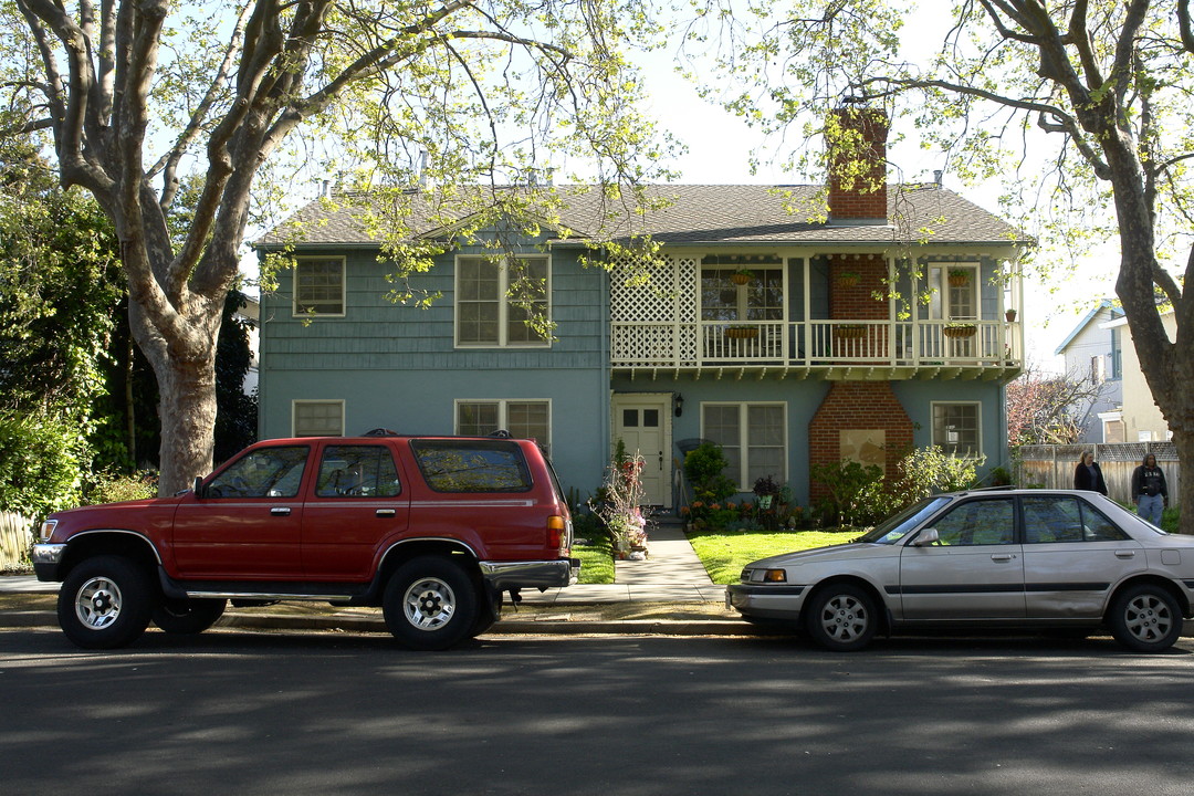 177 Duane St in Redwood City, CA - Building Photo