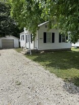 2633 S Whittier Ave in Springfield, IL - Building Photo
