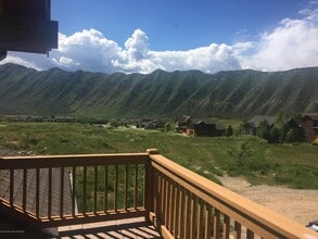 150 Lakota Dr in New Castle, CO - Building Photo - Building Photo