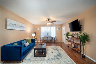 514 E Hermosa Dr in Tempe, AZ - Building Photo - Building Photo
