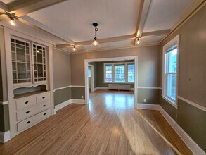 176 Whitney St in Hartford, CT - Building Photo - Building Photo