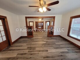 1271 Prairie Ave, Unit 1271 in Beloit, WI - Building Photo