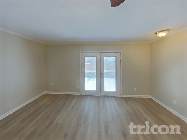 413 S Willow St in Mansfield, TX - Building Photo - Building Photo