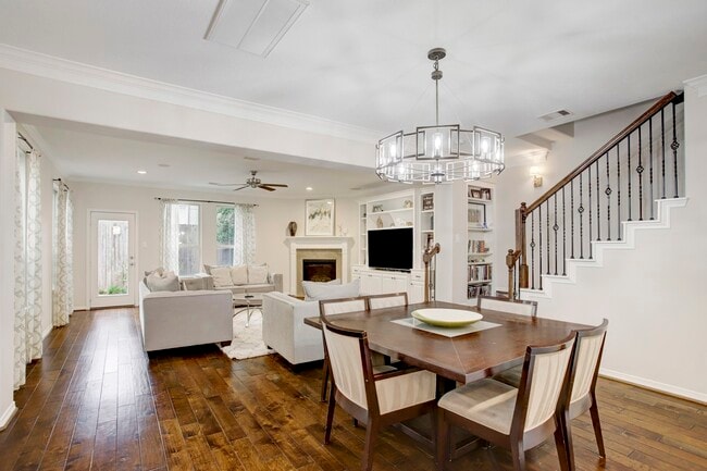 property at 4230 Drake St