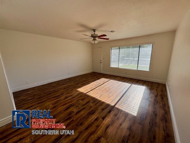 324 W 100 S in Saint George, UT - Building Photo - Building Photo