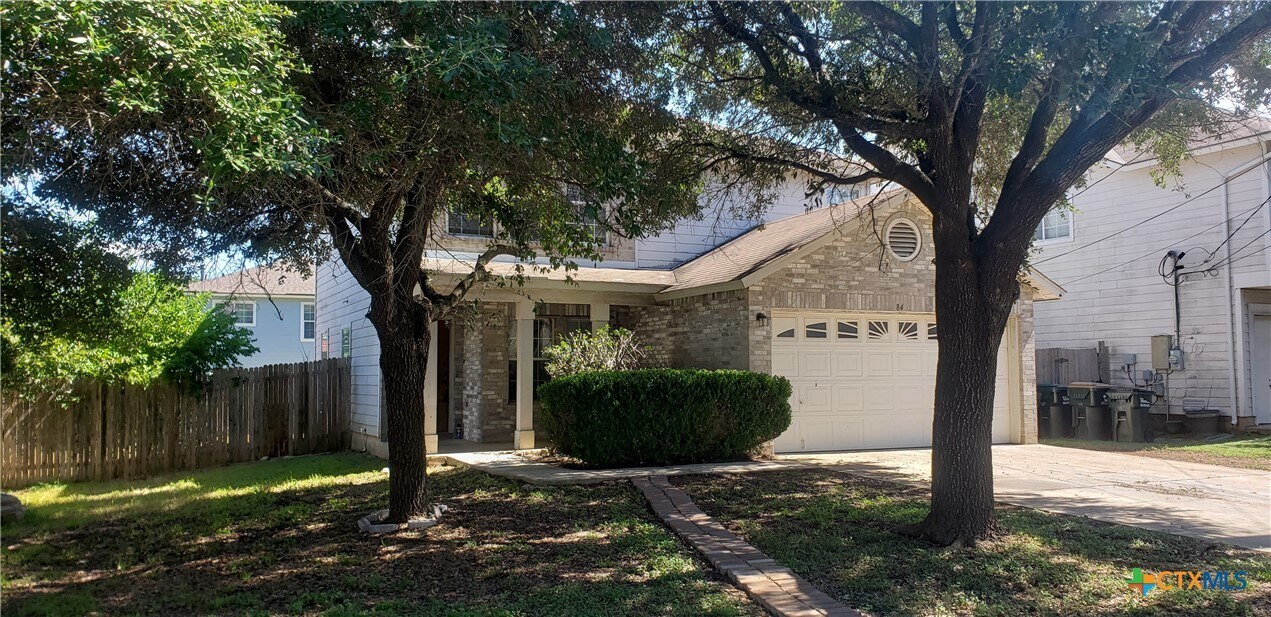 84 Elm Hill Ct in San Marcos, TX - Building Photo