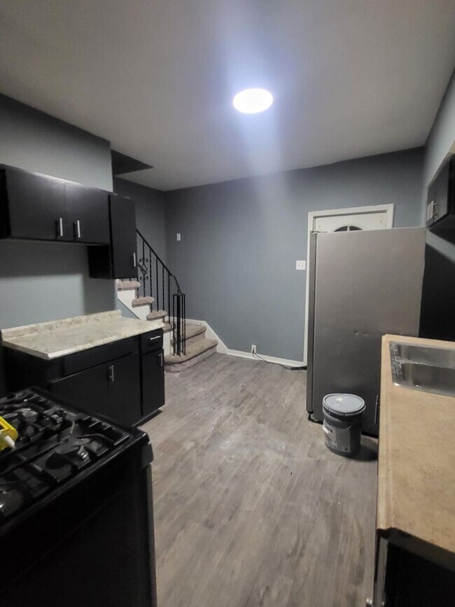 607 Viola Ave in Duquesne, PA - Building Photo - Building Photo