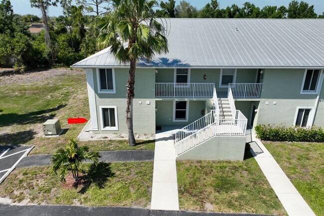 8050 Memory Ln in Rotonda West, FL - Building Photo - Building Photo