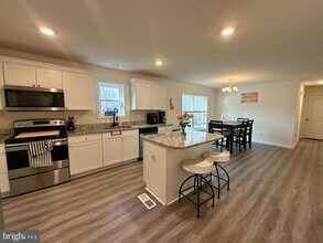 4 Senator Ave in Dover, DE - Building Photo - Building Photo