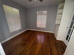 712 N 9th St in McAllen, TX - Building Photo - Building Photo