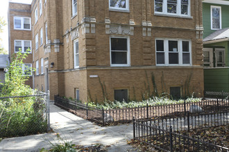 4027 N Monticello Ave in Chicago, IL - Building Photo - Building Photo