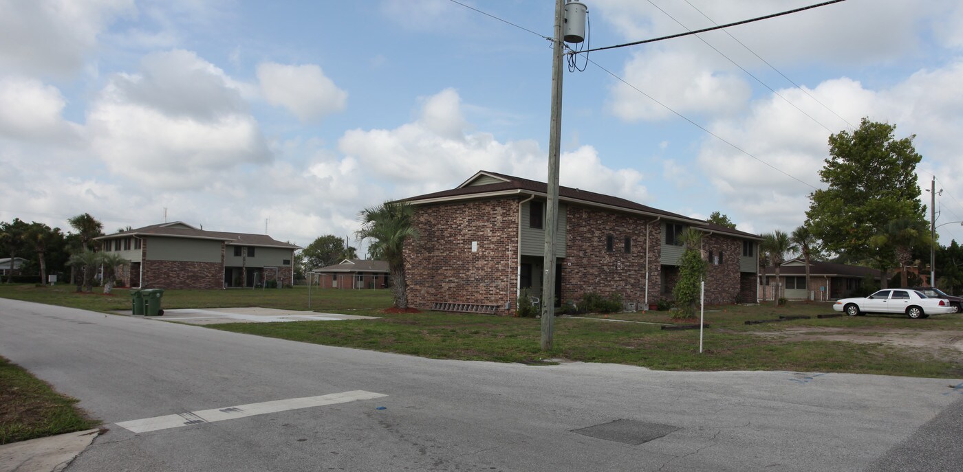 Jacksonville Beach Apartments in Jacksonville Beach, FL - Building Photo