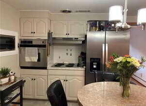 208 Lyman Dr in Torrington, CT - Building Photo - Building Photo