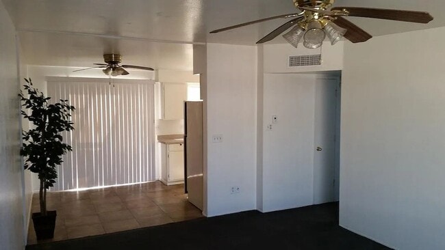 property at 2124 N Bell Ave