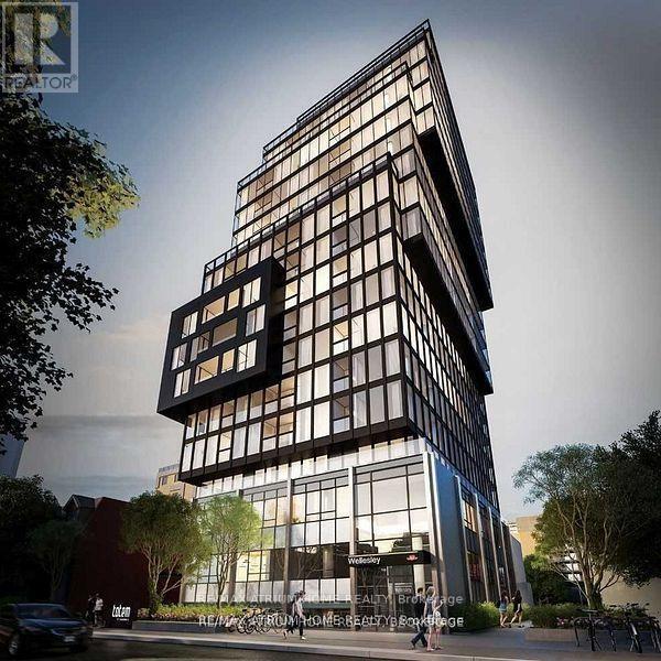 17-817 Dundonald St in Toronto, ON - Building Photo
