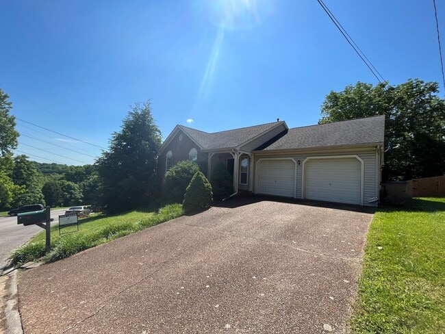 property at 1717 Champions Dr