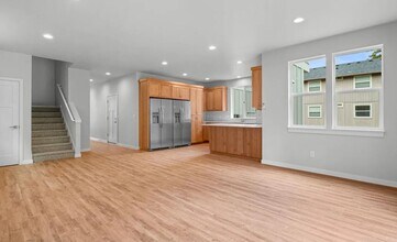 865 SW Grove St in Corvallis, OR - Building Photo - Building Photo