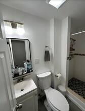 150 Meridian St, Unit #4 in Boston, MA - Foto de edificio - Building Photo