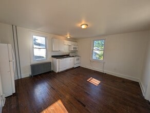 119 S Furnace St in Birdsboro, PA - Building Photo - Building Photo