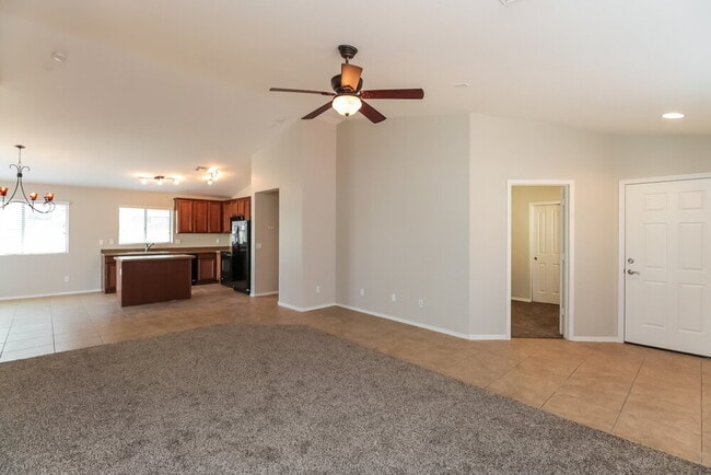 1674 W Corriente Dr in Queen Creek, AZ - Building Photo - Building Photo