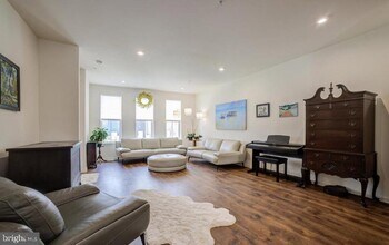 1481 Rdg Trl Cir in Hanover, MD - Building Photo - Building Photo